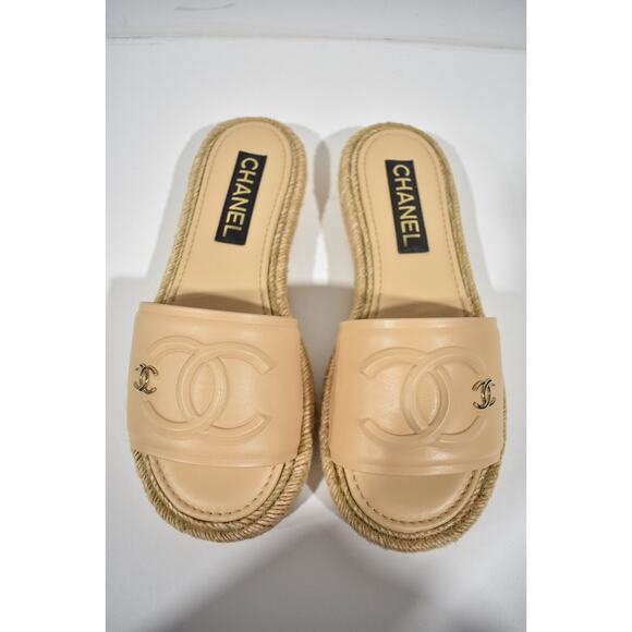 Chanel 23C Beige Lambskin Leather CC Logo Slide Sandal Slip Espadrille Flat 38 - Picture 8 of 12